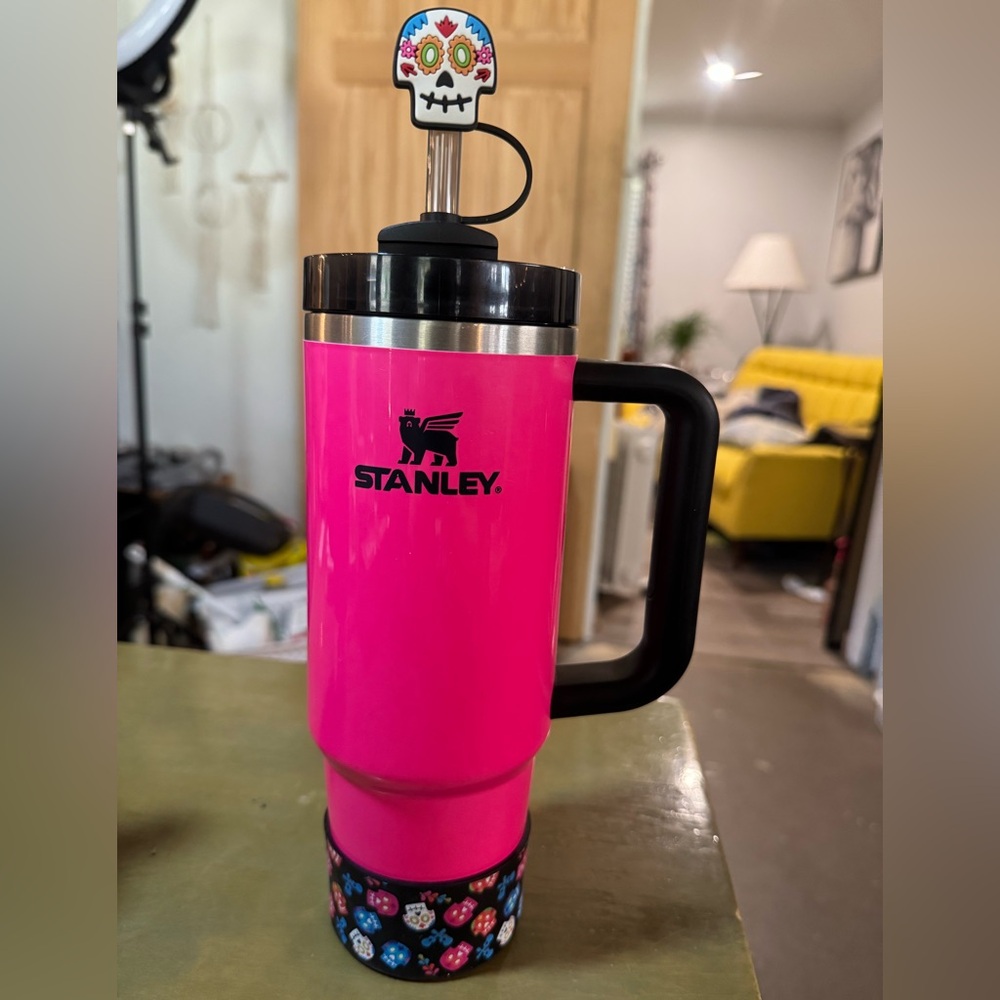 2/$35 Stanley Quencher Electric Neon Hot Pink tumbler with Free Boot